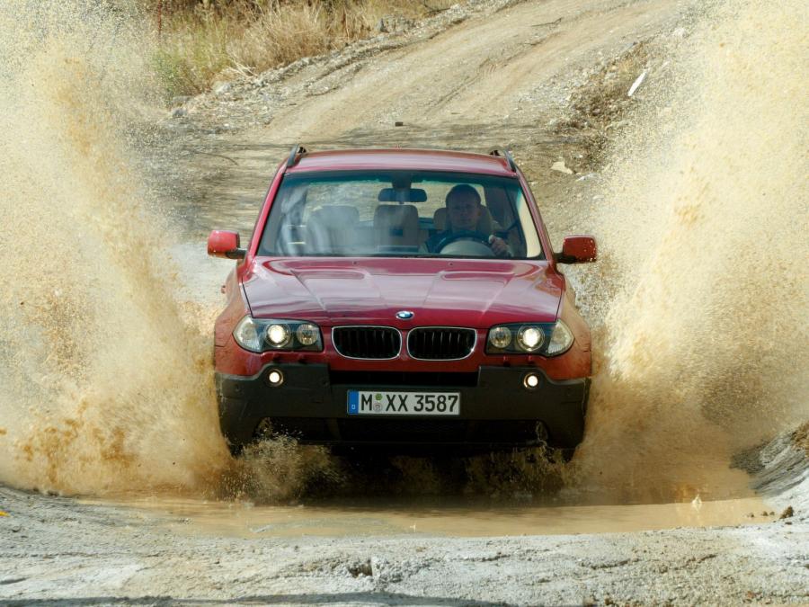  BMW X3 3.0i 2003 года  (фото 14 из 16)